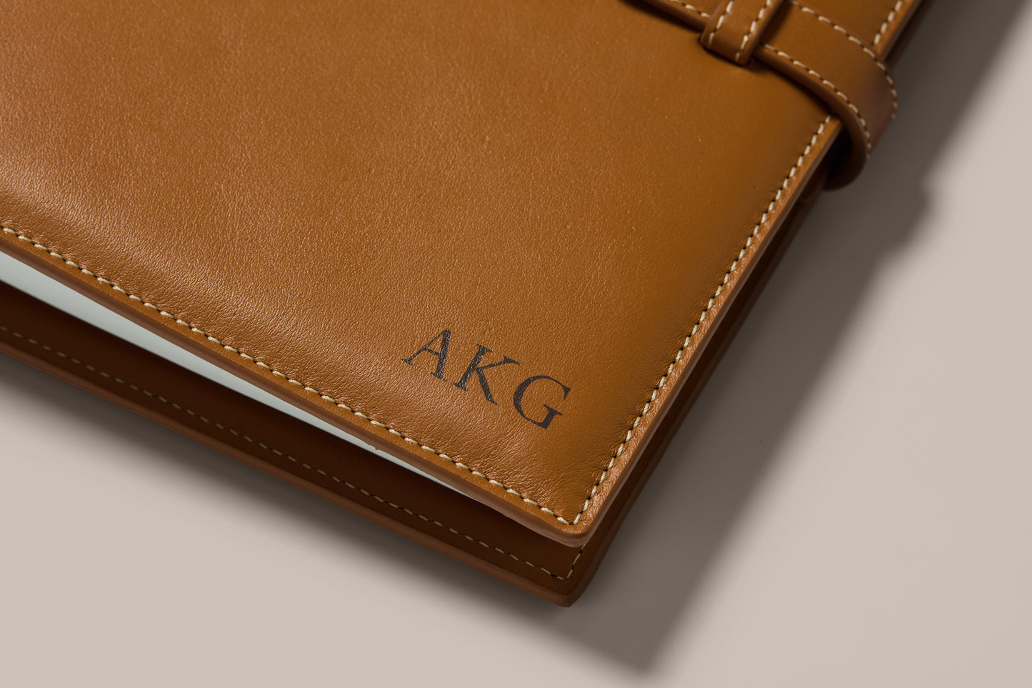GHAYA LEATHER COVER - ELEGANT BEGIN VAN JOUW STRUCTUUR