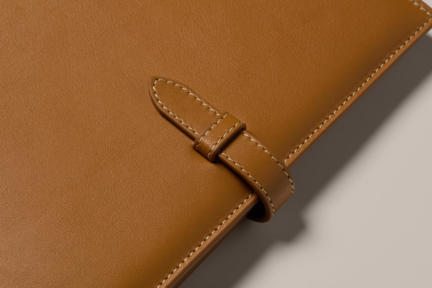 GHAYA LEATHER COVER - ELEGANT BEGIN VAN JOUW STRUCTUUR